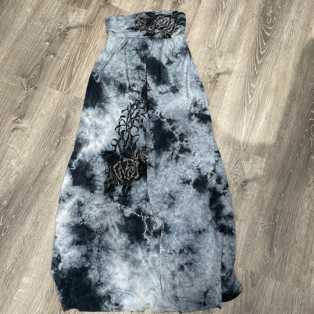 Strapless bandeau maxi dress
